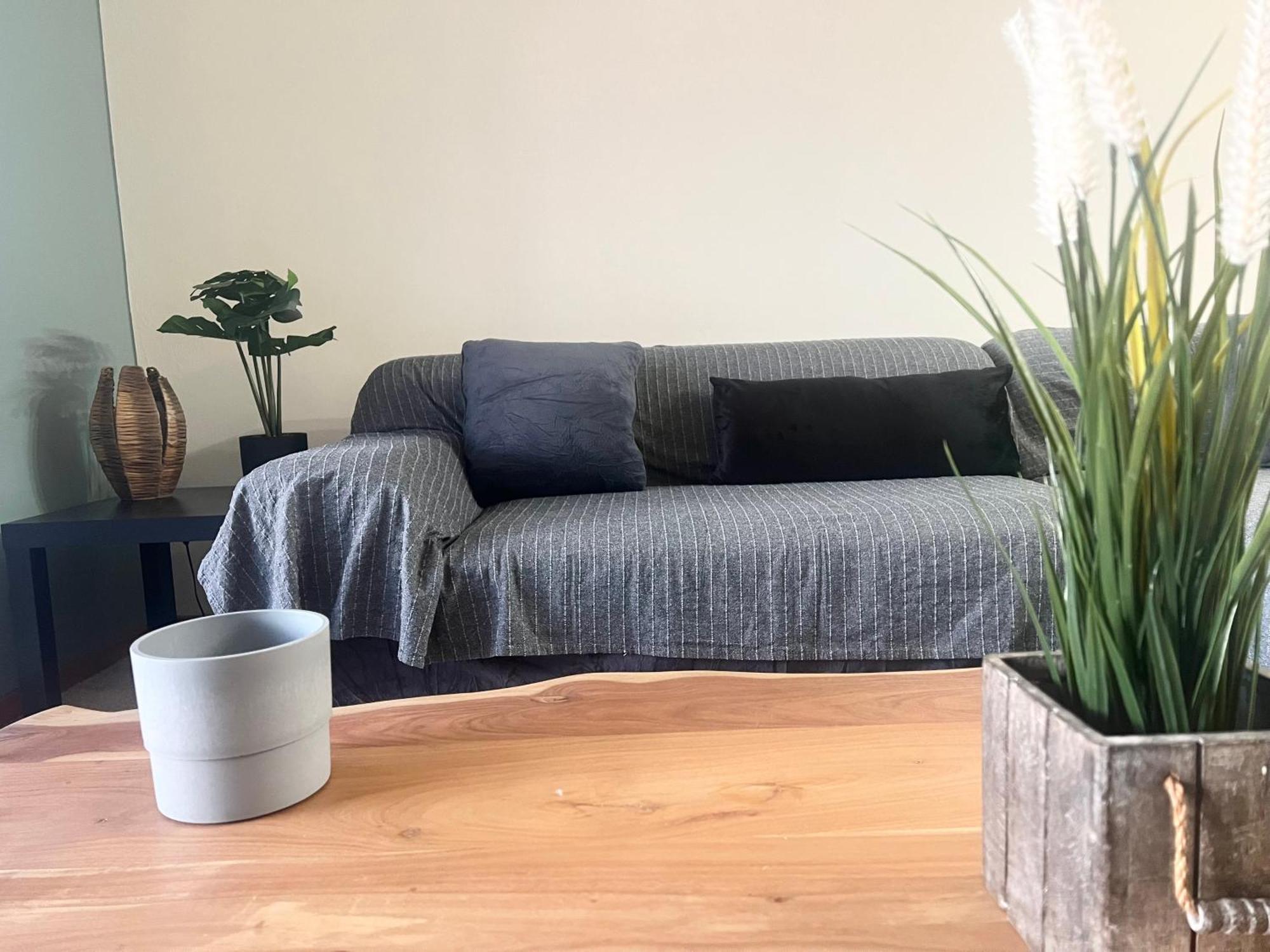212 Apartment, A 2-Bedroom Escape Pafos Zewnętrze zdjęcie