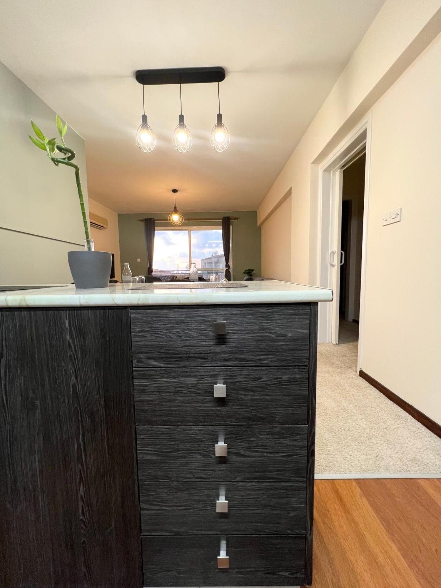 212 Apartment, A 2-Bedroom Escape Pafos Zewnętrze zdjęcie